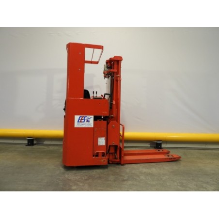 NEUWERTH Logistics SA - Icem - gte 16 410 - Gerbeur électrique NEUWERTH Logistics SA - Icem - gte 16 410 - Gerbeur électrique