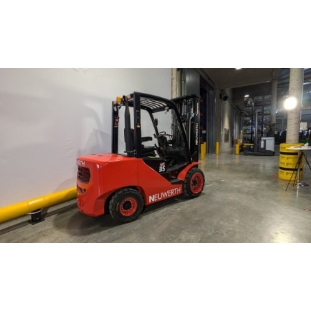NEUWERTH Logistics SA - Hangcha - CPCD35-XH7F - Chariot-élévateur Diesel NEUWERTH Logistics SA - Hangcha - CPCD35-XH7F - Chariot-élévateur Diesel