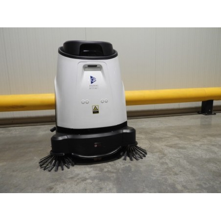 NEUWERTH Logistics SA - Gaussianrobotics - VAC 40 - Robot de nettoyage