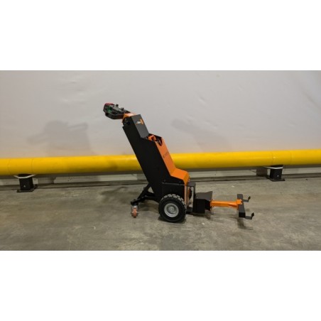 NEUWERTH Logistics SA - Renova - MTE 1500 - Tracteur électrique NEUWERTH Logistics SA - Renova - MTE 1500 - Tracteur électrique