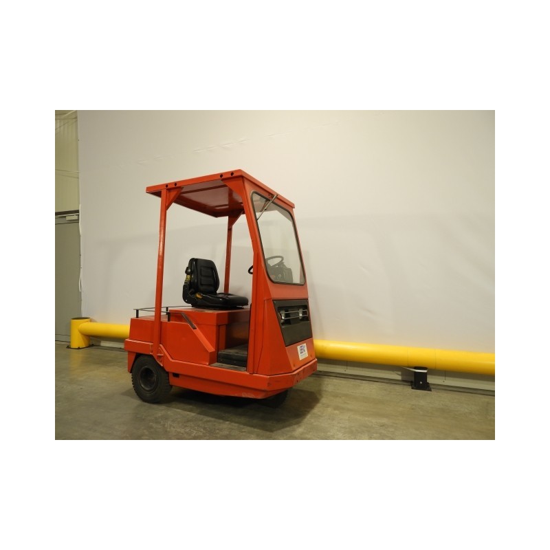 NEUWERTH Logistics SA - Linde - p 50 z - Tracteur électrique