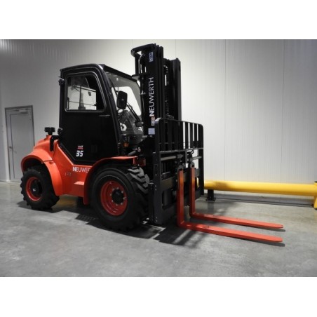 NEUWERTH Logistics SA - Hangcha - CPCD35-XW98C-RT4 - Chariot-élévateur Diesel