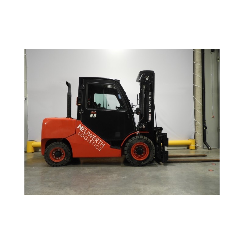 NEUWERTH Logistics SA - Hangcha - CPCD55-XXH8BN - Chariot-élévateur Diesel NEUWERTH Logistics SA - Hangcha - CPCD55-XXH8BN - Chariot-élévateur Diesel