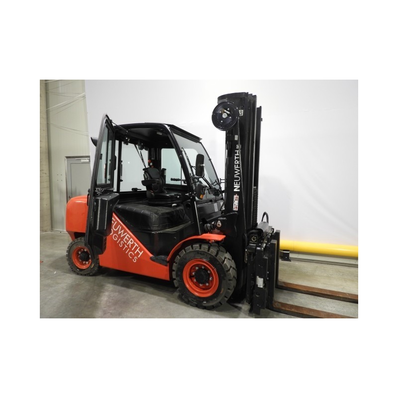 NEUWERTH Logistics SA - Hangcha - CPCD55-XXH8BN - Chariot-élévateur Diesel NEUWERTH Logistics SA - Hangcha - CPCD55-XXH8BN - Chariot-élévateur Diesel