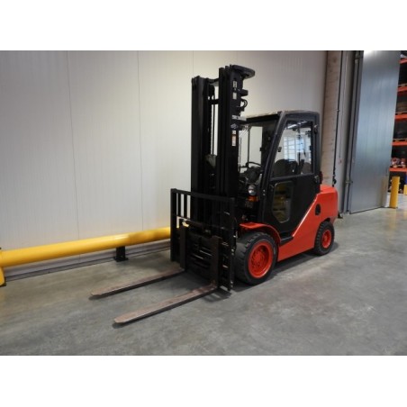 NEUWERTH Logistics SA - Hangcha - CPCD35-XW33F - Chariot-élévateur Diesel