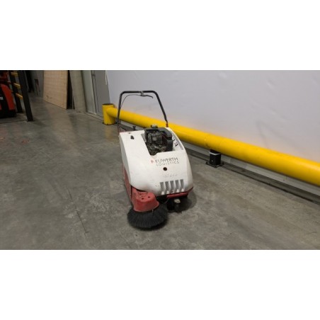 NEUWERTH Logistics SA - Rcm - BRAVA 800 ET - Balayeuse NEUWERTH Logistics SA - Rcm - BRAVA 800 ET - Balayeuse