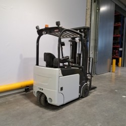 NEUWERTH Logistics SA - Atlet - TX3-15S - Chariot-élévateur électrique 2