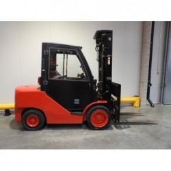 NEUWERTH Logistics SA - Hangcha - CPCD35-XW33F - Chariot-élévateur Diesel