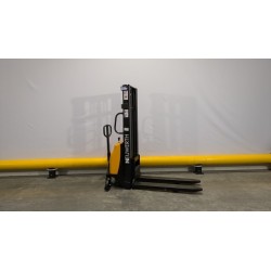 NEUWERTH Logistics SA - Hangcha - BDA 1025 - 