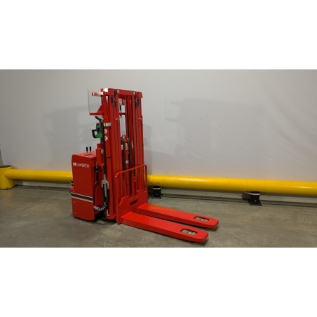NEUWERTH Logistics SA - Icem - TE 20/360 - Gerbeur électrique NEUWERTH Logistics SA - Icem - TE 20/360 - Gerbeur électrique
