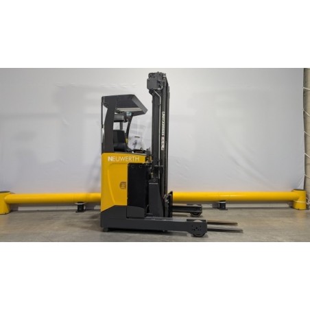 NEUWERTH Logistics SA - Atlet - UMS 160 - Chariot à mât retractable NEUWERTH Logistics SA - Atlet - UMS 160 - Chariot à mât retractable