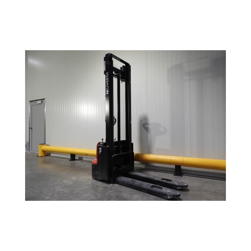 NEUWERTH Logistics SA - Hangcha - CDD12-AMC1-L - Gerbeur électrique NEUWERTH Logistics SA - Hangcha - CDD12-AMC1-L - Gerbeur électrique