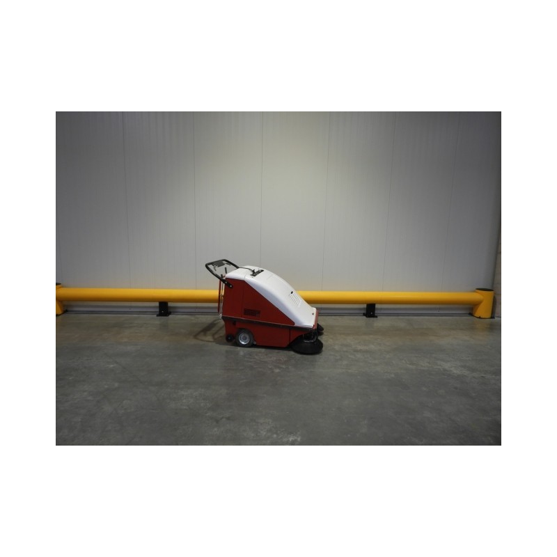 NEUWERTH Logistics SA - Rcm - R 700 E - Balayeuse NEUWERTH Logistics SA - Rcm - R 700 E - Balayeuse