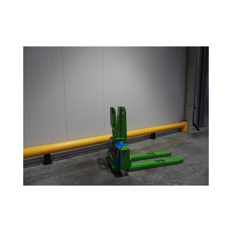 NEUWERTH Logistics SA - Neslift - SELFLOADER - NEUWERTH Logistics SA - Neslift - SELFLOADER -