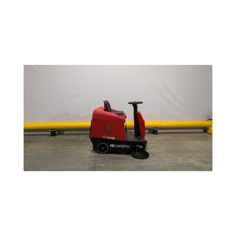 NEUWERTH Logistics SA - Rcm - SLALOM E - Balayeuse NEUWERTH Logistics SA - Rcm - SLALOM E - Balayeuse