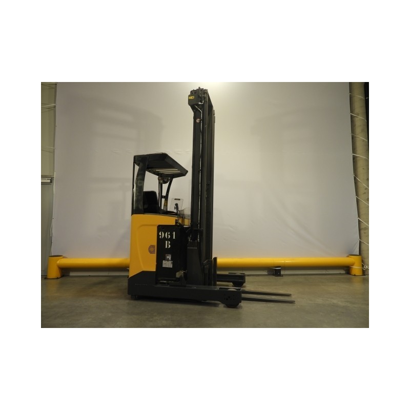 NEUWERTH Logistics SA - Atlet - UMS 160 - Chariot à mât retractable NEUWERTH Logistics SA - Atlet - UMS 160 - Chariot à mât retractable