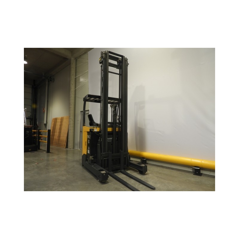 NEUWERTH Logistics SA - Atlet - UMS 160 - Chariot à mât retractable NEUWERTH Logistics SA - Atlet - UMS 160 - Chariot à mât retractable