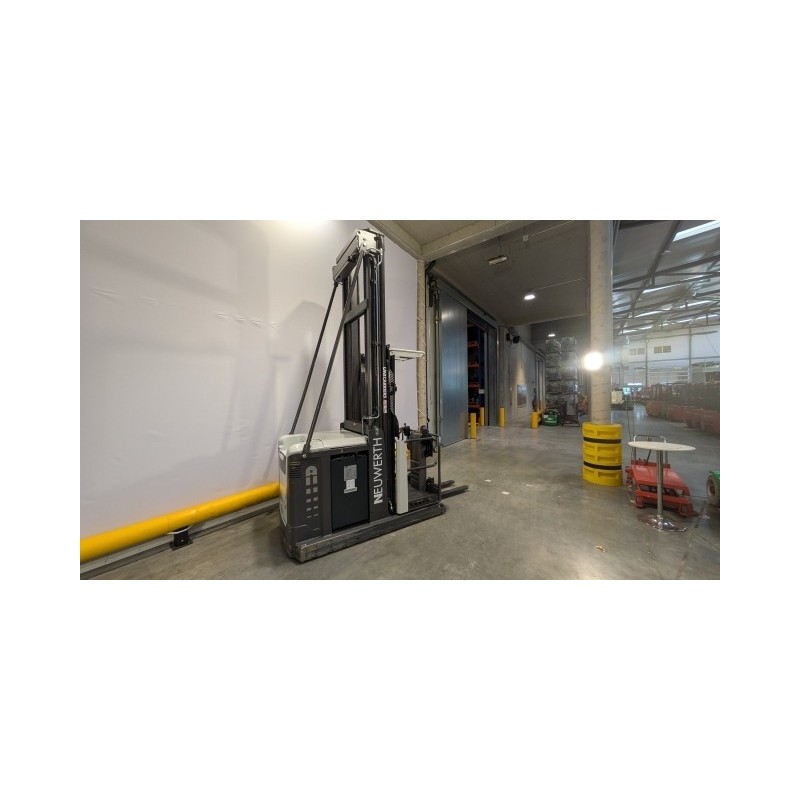 NEUWERTH Logistics SA - Atlet - EPH 125 - Préparateur de commandes NEUWERTH Logistics SA - Atlet - EPH 125 - Préparateur de commandes
