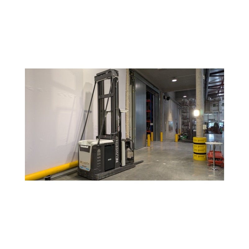 NEUWERTH Logistics SA - Atlet - EPH 125 - Préparateur de commandes NEUWERTH Logistics SA - Atlet - EPH 125 - Préparateur de commandes
