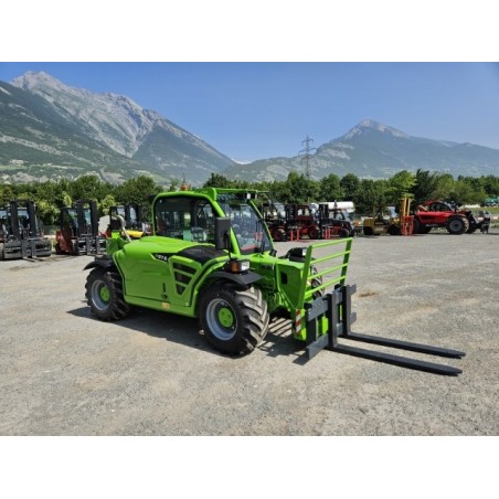 NEUWERTH Logistics SA - Merlo - P27.6-TOP-75 - Chariot-élévateur télescopique NEUWERTH Logistics SA - Merlo - P27.6-TOP-75 - Chariot-élévateur télescopique
