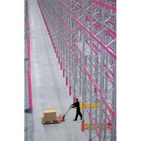 NEUWERTH Logistics SA - - PALETTENMETALLREGALE - Lagerhaus