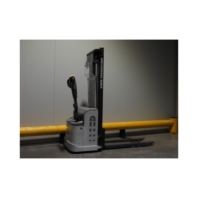 NEUWERTH Logistics SA - Atlet - PS 125 - Gerbeur électrique
