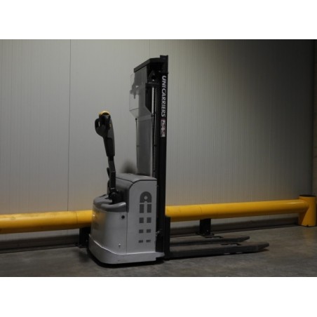 NEUWERTH Logistics SA - Atlet - PS 125 - Gerbeur électrique