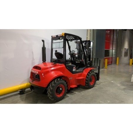 NEUWERTH Logistics SA - Hangcha - CPCD25-XW98C-RT4 - Tout-terrain 4x4 NEUWERTH Logistics SA - Hangcha - CPCD25-XW98C-RT4 - Tout-terrain 4x4
