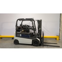 NEUWERTH Logistics SA - Atlet - EH 25L - Chariot-élévateur électrique