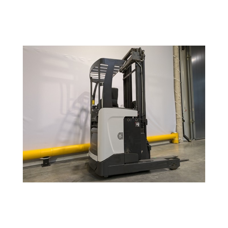 NEUWERTH Logistics SA - Nissan - ums 160 - Chariot à mât retractable