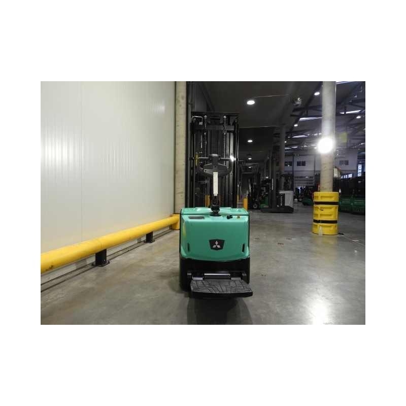 NEUWERTH Logistics SA - Mitsubishi - SBP12N3R - Gerbeur électrique NEUWERTH Logistics SA - Mitsubishi - SBP12N3R - Gerbeur électrique