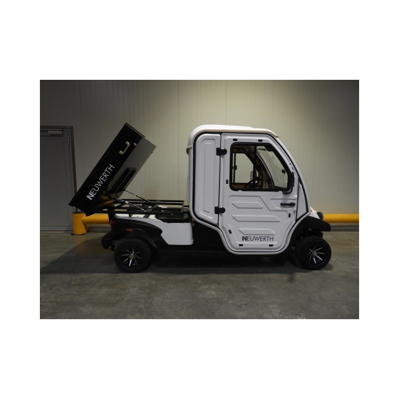 NEUWERTH Logistics SA - Neslift - NESCAR - Tracteur électrique