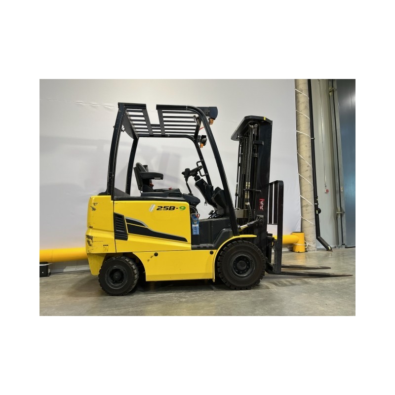 NEUWERTH Logistics SA - Hyundai - 25B-9 - Chariot-élévateur électrique