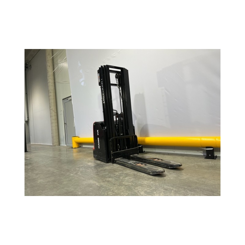 NEUWERTH Logistics SA - Hangcha - CDD20-AC2 - Gerbeur électrique NEUWERTH Logistics SA - Hangcha - CDD20-AC2 - Gerbeur électrique