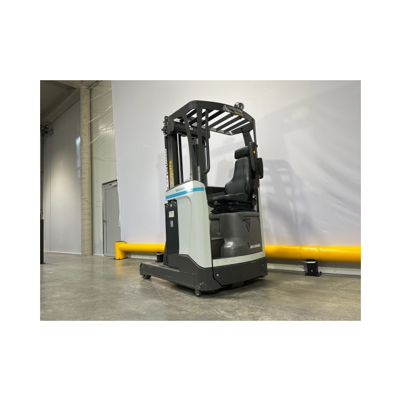 NEUWERTH Logistics SA - Atlet - ULS 120 - Chariot à mât retractable