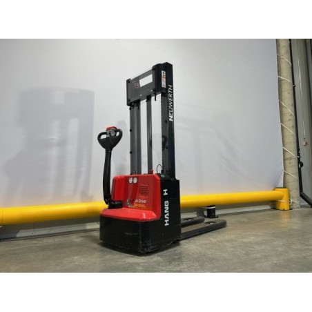 NEUWERTH Logistics SA - Hangcha - CDD12-AMC1-L - Gerbeur électrique NEUWERTH Logistics SA - Hangcha - CDD12-AMC1-L - Gerbeur électrique