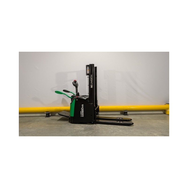 NEUWERTH Logistics SA - Hangcha - CDD16-AC2S-L-I - Gerbeur électrique NEUWERTH Logistics SA - Hangcha - CDD16-AC2S-L-I - Gerbeur électrique