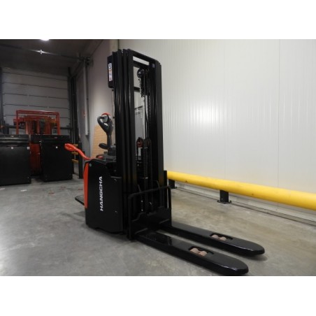 NEUWERTH Logistics SA - Hangcha - CDD16-AZ3S-L - Gerbeur électrique NEUWERTH Logistics SA - Hangcha - CDD16-AZ3S-L - Gerbeur électrique