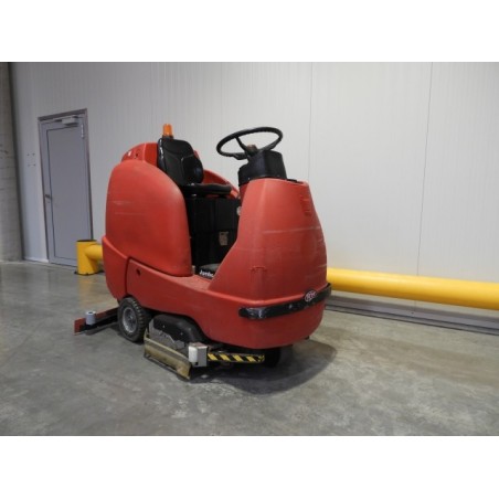 NEUWERTH Logistics SA - Rcm - JUMBO 962 - Autolaveuse