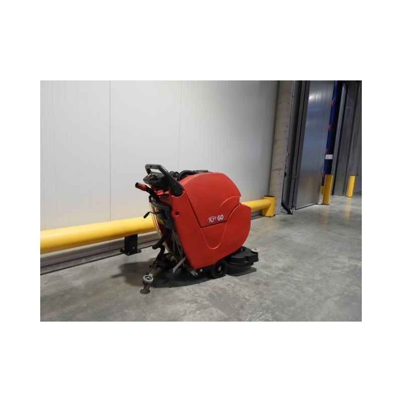 NEUWERTH Logistics SA - Rcm - GO 532 t - Autolaveuse