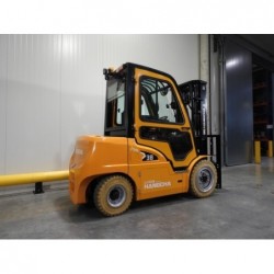 NEUWERTH Logistics SA - Hangcha - CPD38-XY2G-SI24 - Chariot-élévateur électrique 2