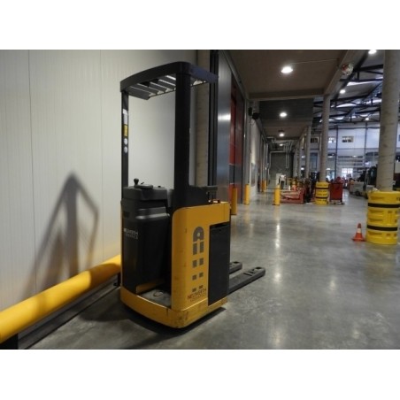 NEUWERTH Logistics SA - Atlet - ALL 200 - Transpalette électrique