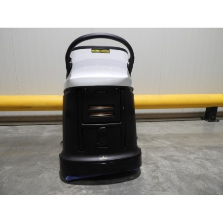 NEUWERTH Logistics SA - Gaussianrobotics - VAC 40 - Robot de nettoyage NEUWERTH Logistics SA - Gaussianrobotics - VAC 40 - Robot de nettoyage