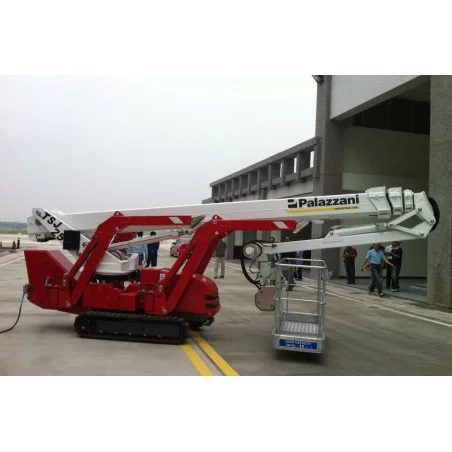 NEUWERTH Logistics SA - Palazzani - PALAZZANI TSJ 25 C/R - Hebebühnen NEUWERTH Logistics SA - Palazzani - PALAZZANI TSJ 25 C/R - Hebebühnen