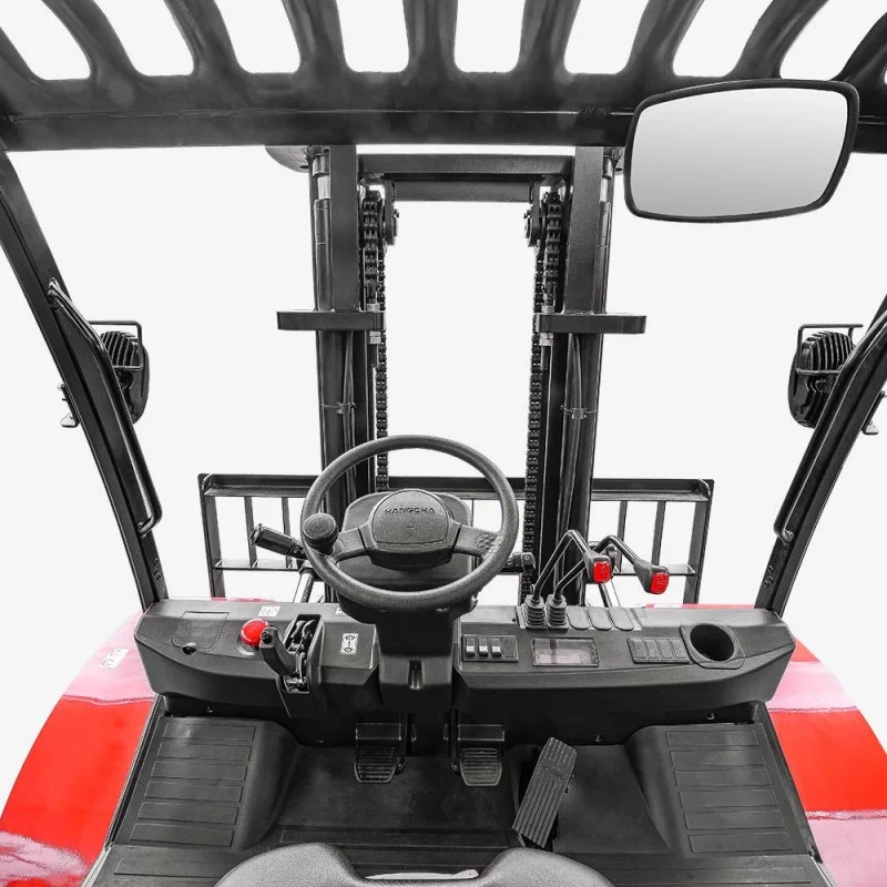 NEUWERTH Logistics SA - Hangcha - 4X4 HC Série XF 5.0T - Élévateur tout-terrain