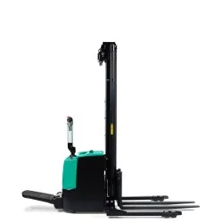 NEUWERTH Logistics SA - Mitsubishi Forklift Trucks - AXiA ES - SBP16N2SR - Stoccatore