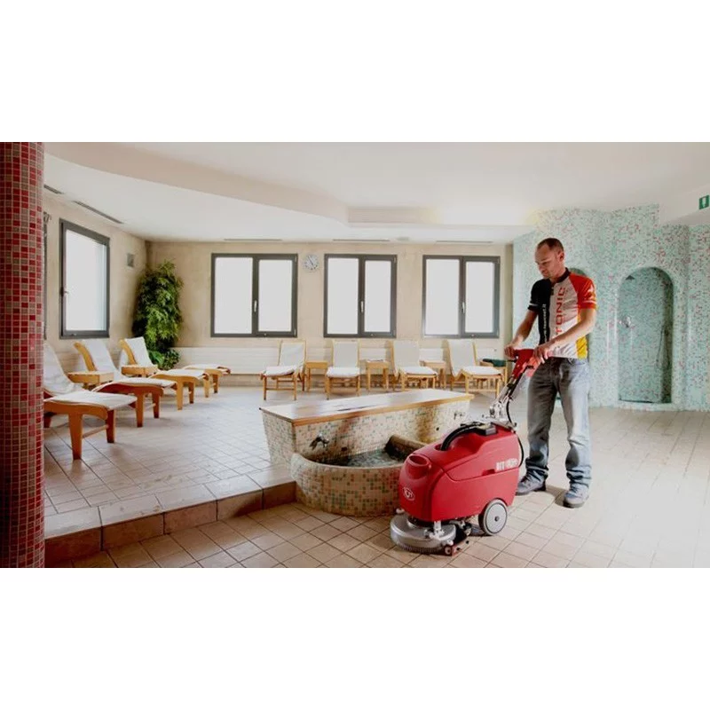 NEUWERTH Logistics SA - RCM - RCM Bis - Autolaveuse