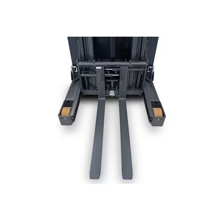 NEUWERTH Logistics SA - Mitsubishi Forklift Trucks - RB12-14N3L/N3C - Carrello retrattile