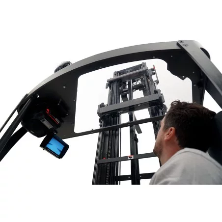 NEUWERTH Logistics SA - Mitsubishi Forklift Trucks - RBM20-25N3 Multi - Carrello retrattile