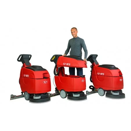 NEUWERTH Logistics SA - RCM - RCM Byte I - Kehrsaugmaschine NEUWERTH Logistics SA - RCM - RCM Byte I - Kehrsaugmaschine